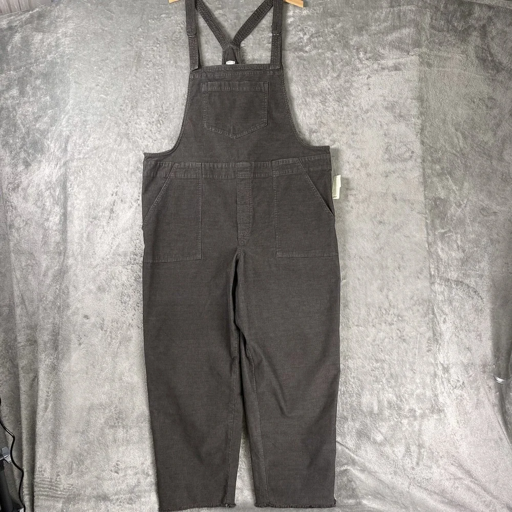 Aerie Overalls Womens Sz XL Grey Corduroy Adjustable Raw Hem Patch Pockets NWT